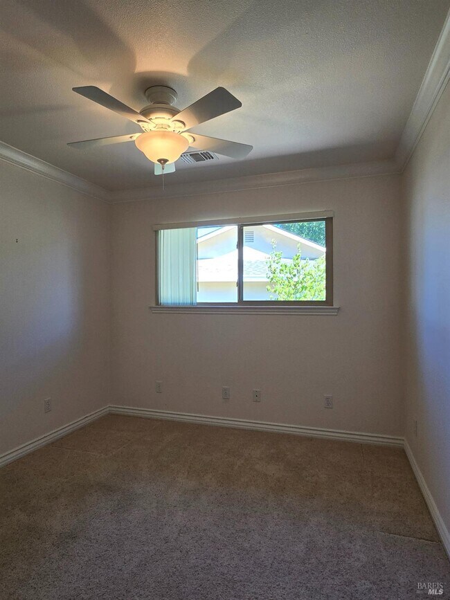 Building Photo - 581 Werner Way