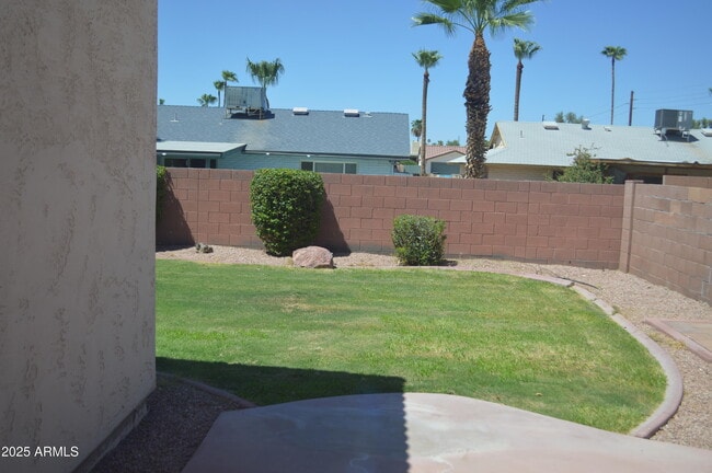 Building Photo - 3080 N 87th Way