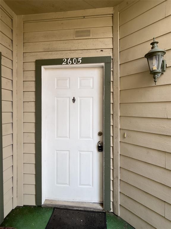 Building Photo - 6500 Harbor Town Dr