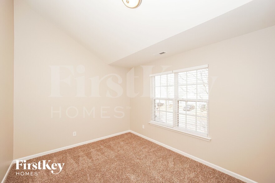 Building Photo - 3210 Reid Brook Ln