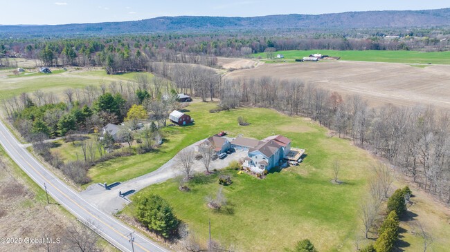 Building Photo - 298 Wilton Gansevoort Rd