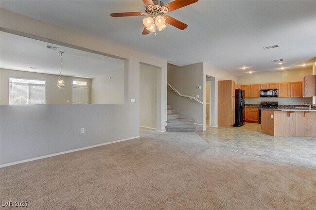 Building Photo - 10940 Salernes St