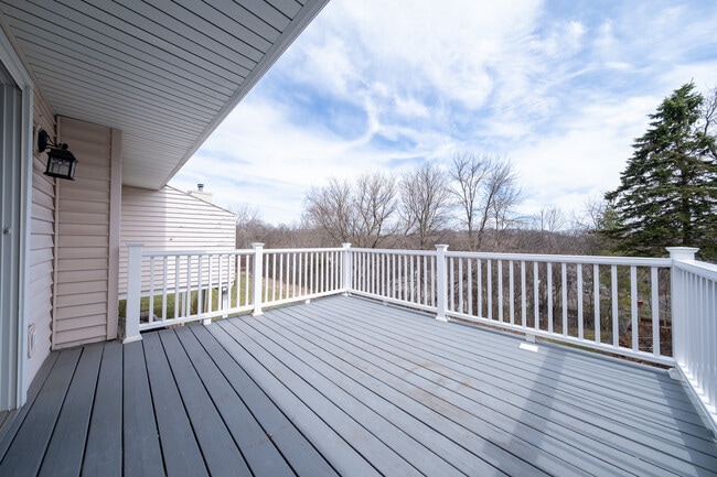 Building Photo - 6045 Covington Terrace