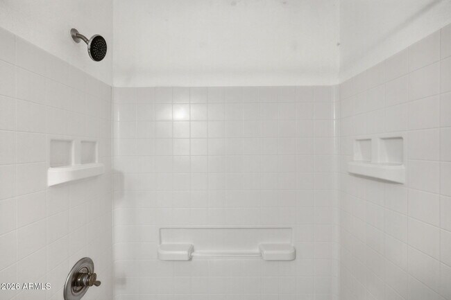 Building Photo - 3937 S Mill Ave