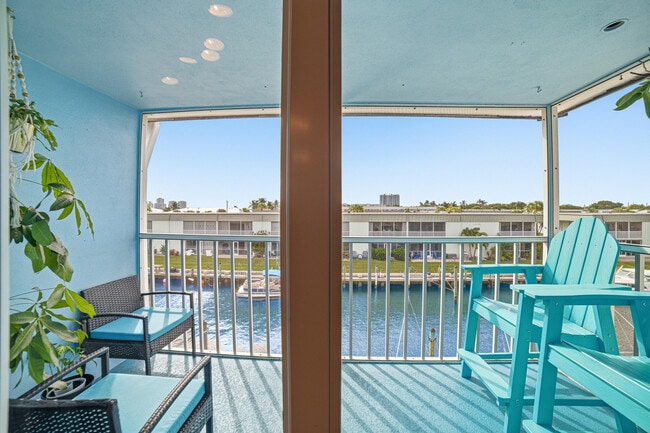 Building Photo - 112 Doolen Ct