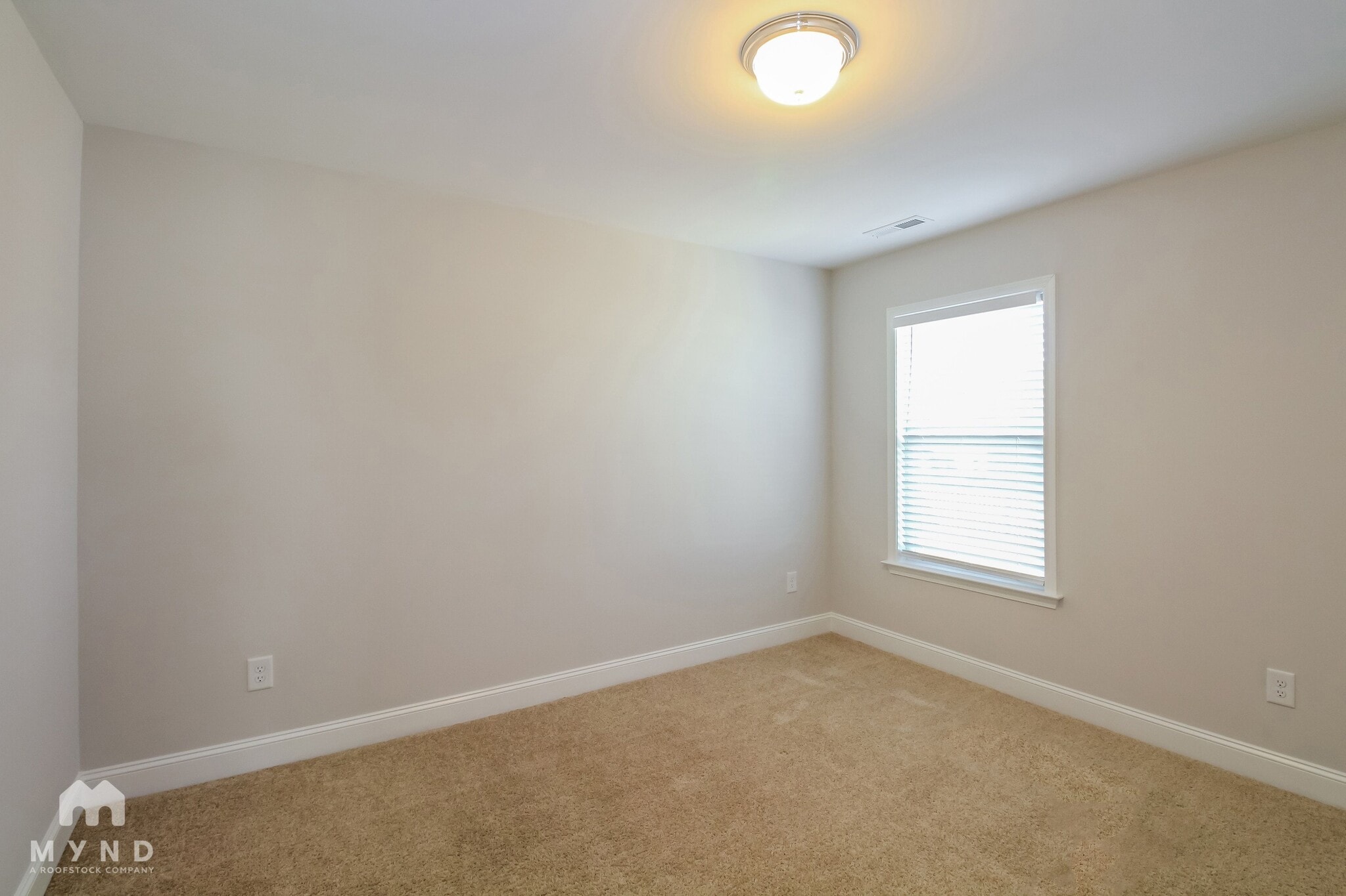 Building Photo - 7881 Waterwillow Dr
