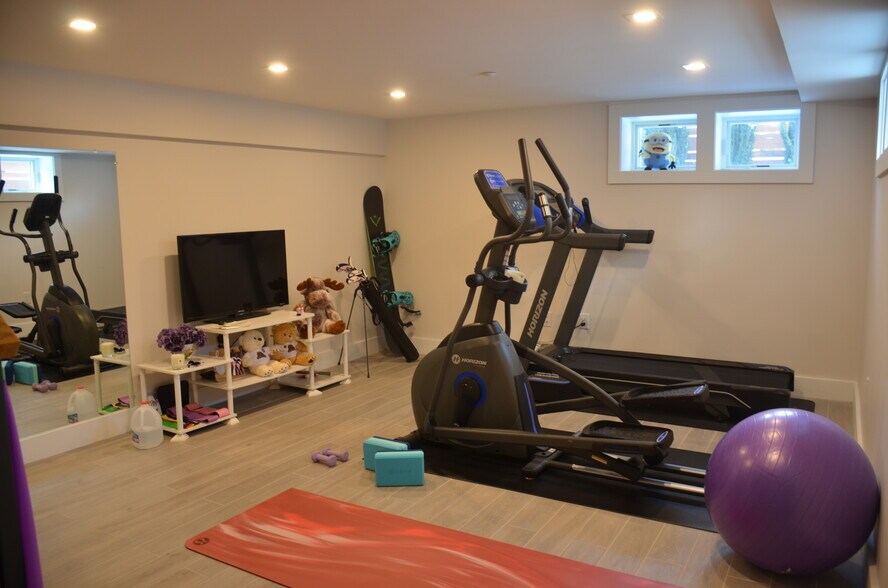finished basement & gym room - 58 Lincoln St