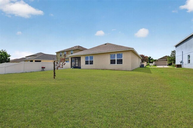 Building Photo - 4042 Wayfarer Wy