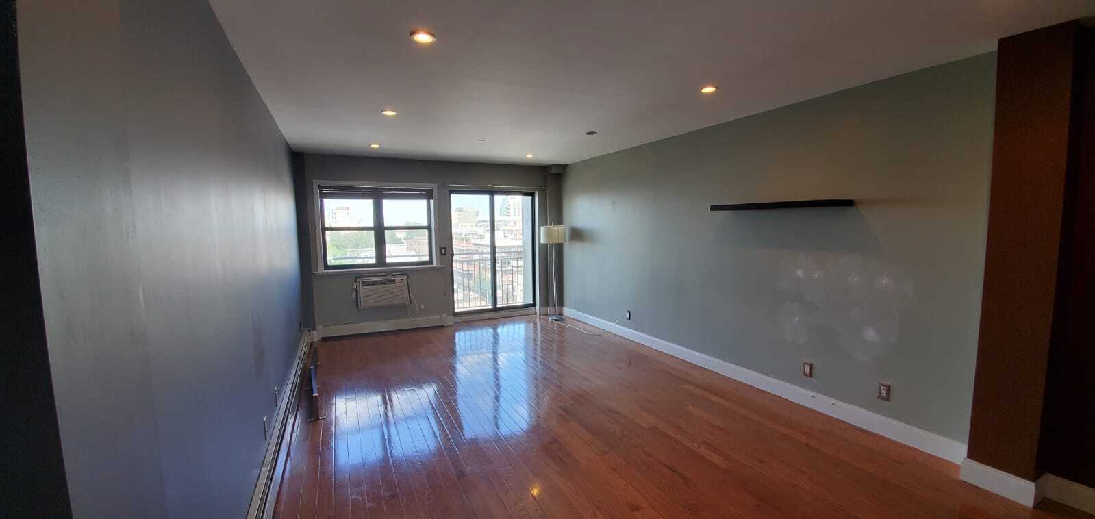 Building Photo - 2716 41st Ave