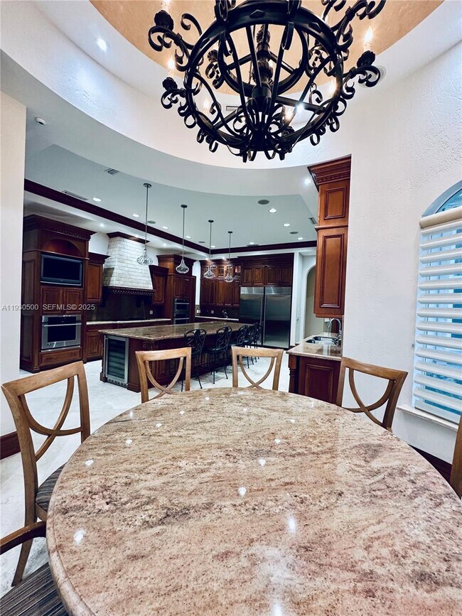 Building Photo - 6180 SW 132nd St