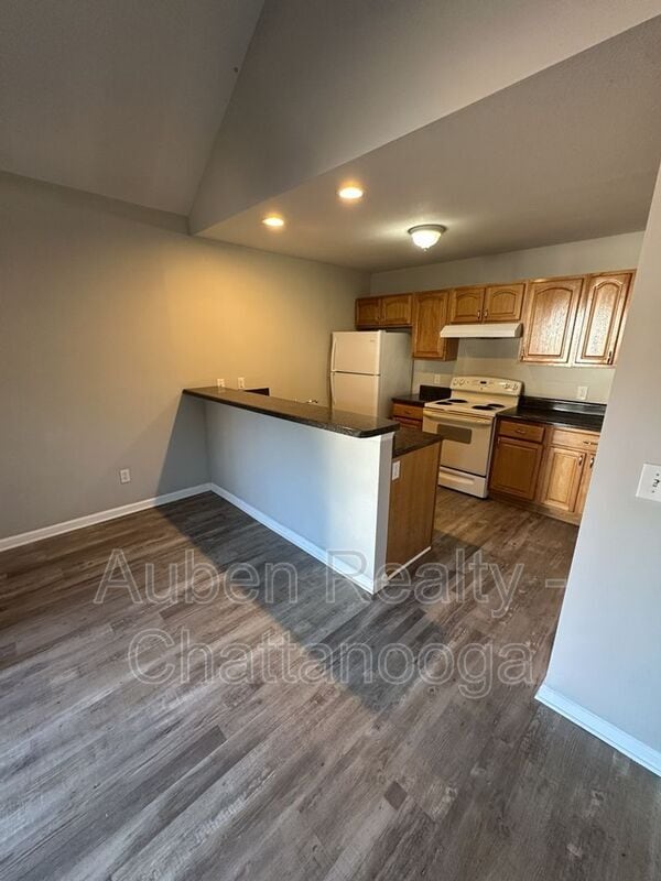 Building Photo - 105 Musket Drive