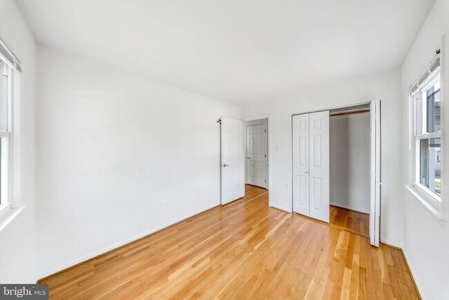 Building Photo - 7411 Tillman Dr