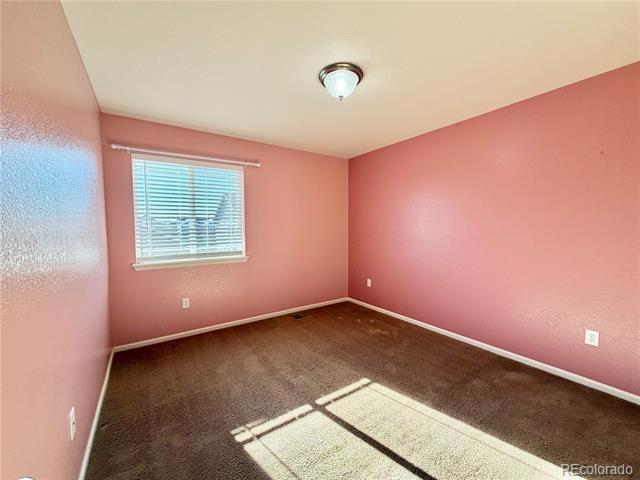 Building Photo - 25562 E 5th Pl