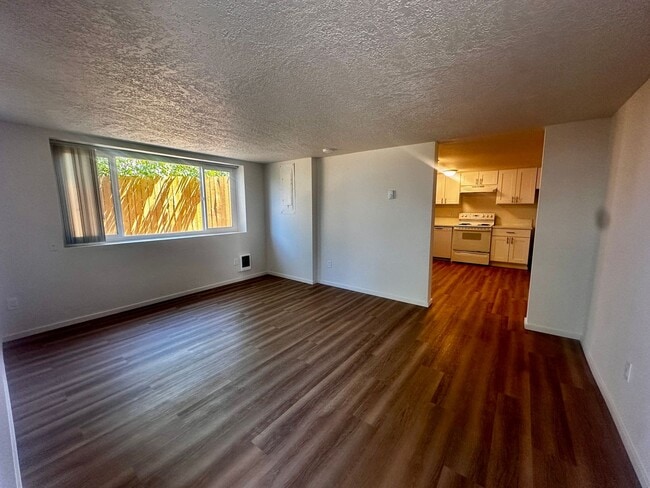 Building Photo - Welcome to Luradel Street Apartments – Com...