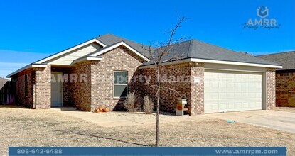 Building Photo - 1110 Preston Trails
