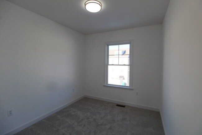 Building Photo - Brand New Luxury 4-Bedroom Townhome with a garage at The Townes at Congers Creek – Phase 3