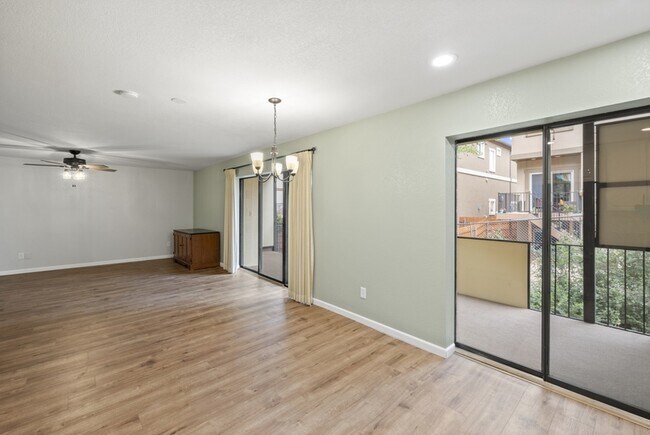 Building Photo - 777 Saturn Dr