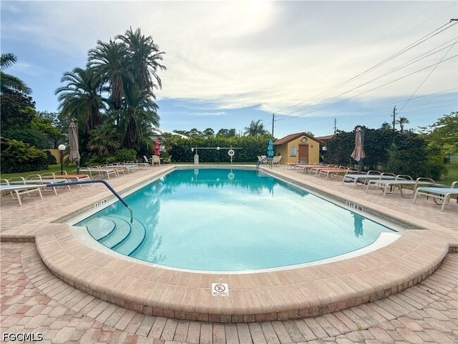 Building Photo - 6136 Whiskey Creek Dr