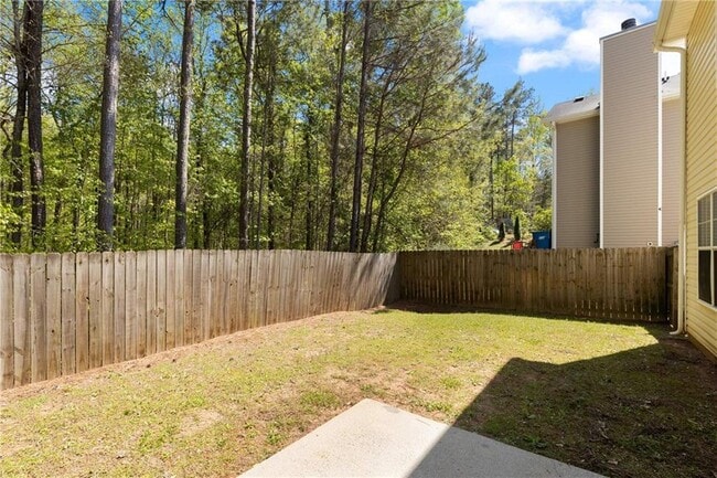 Building Photo - 3228 Diamond Blf