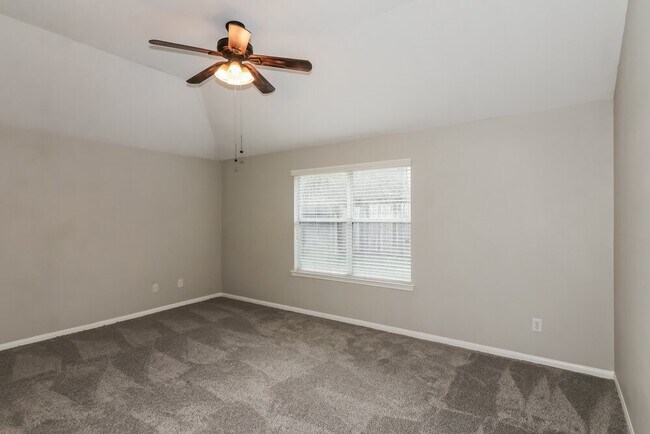 Building Photo - 18411 Atascocita Meadows Dr