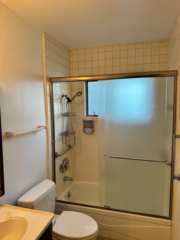 Building Photo - 3236 Larissa Dr