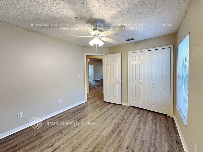 Building Photo - 269 Delancey Dr