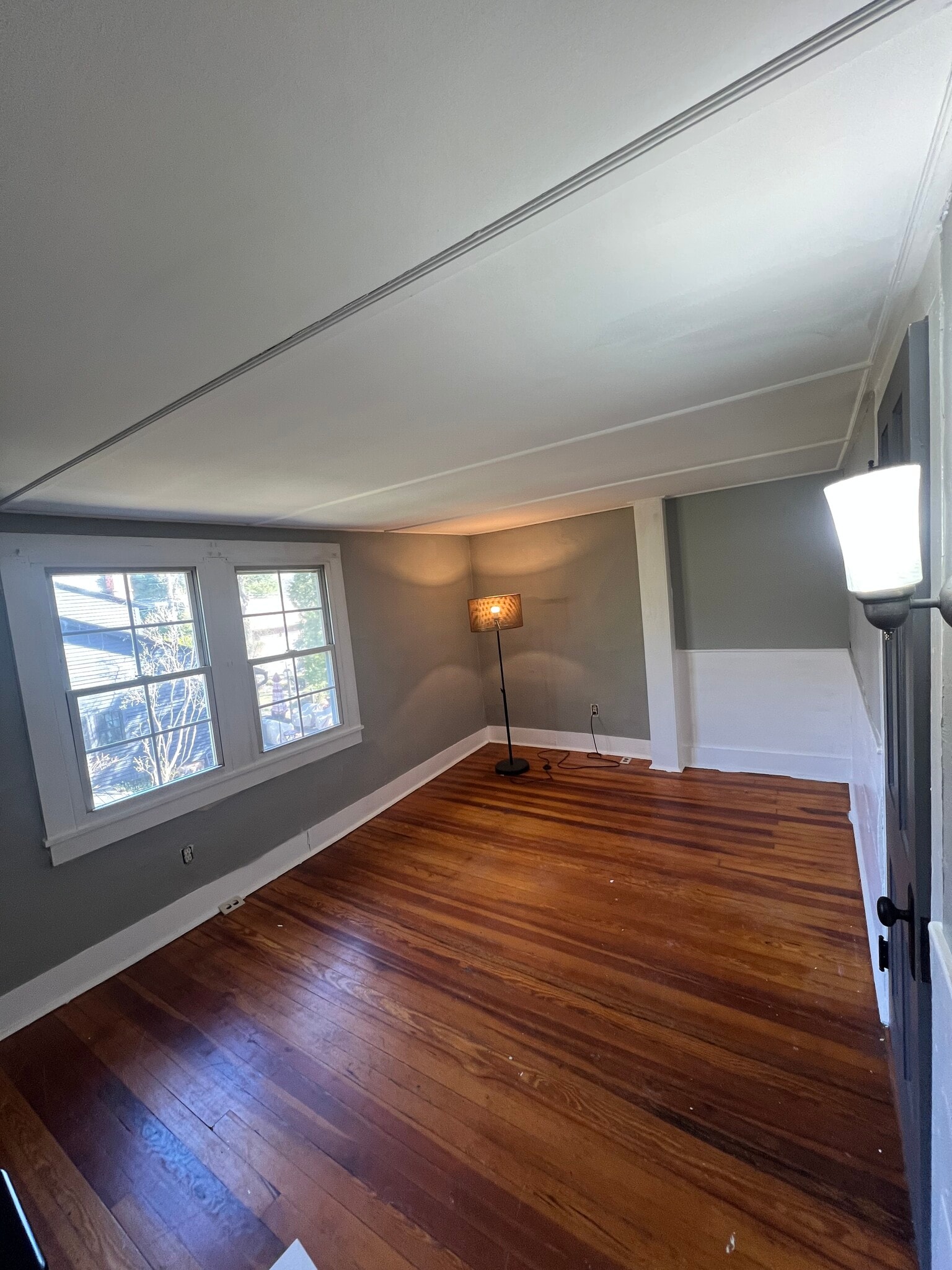 Building Photo - 235 Main St