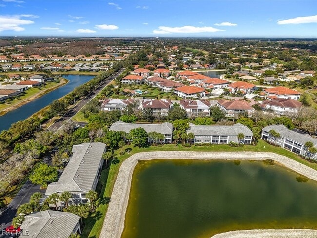 Building Photo - 12151 Summergate Cir