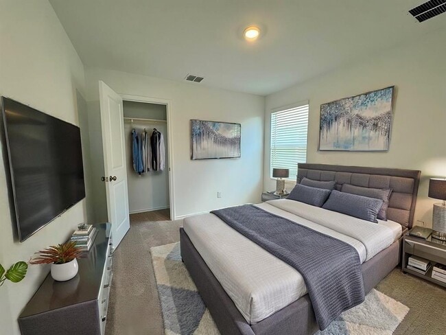 Building Photo - 184 Chapel Beck Dr