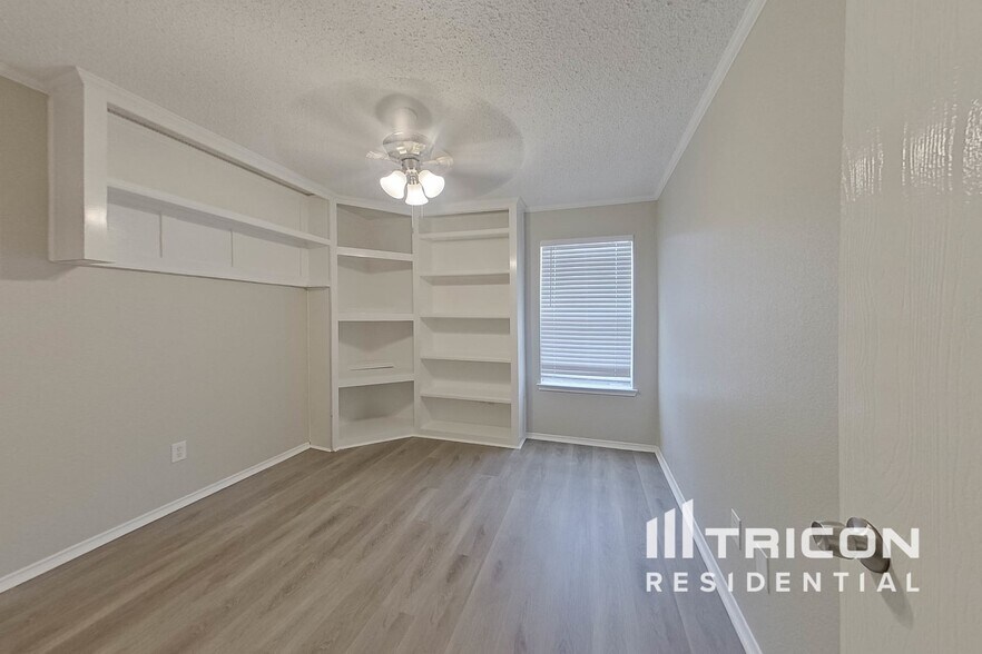 Building Photo - 6429 Riverwater Trail