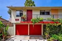 Building Photo - 358 Bluebird Canyon Dr