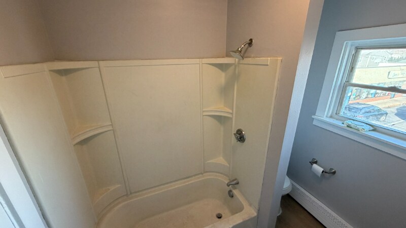 Building Photo - 188 Division St