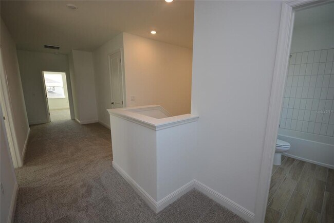 Building Photo - 5144 Firebush Dr