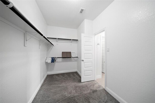 Building Photo - 2334 Calm Channel Ct