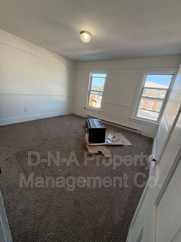 Building Photo - 118 S Courtland St