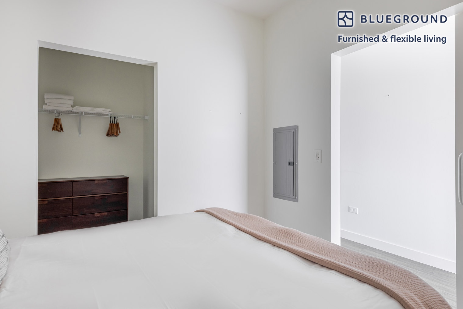 Building Photo - 100 N Addison Ave