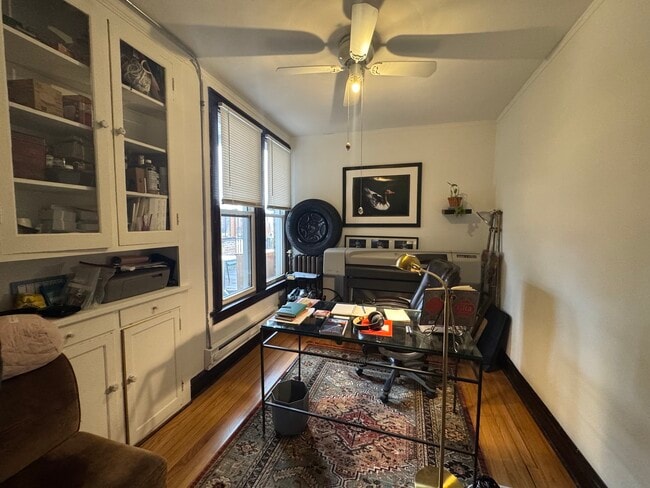 Building Photo - 28W573 Stafford Pl