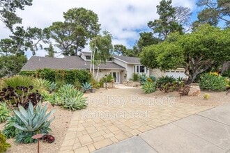 Building Photo - 18 Deer Stalker Path