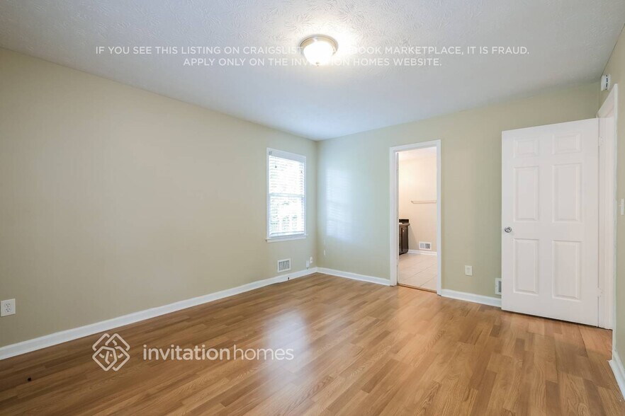 Building Photo - 2711 Spring Ridge Cir