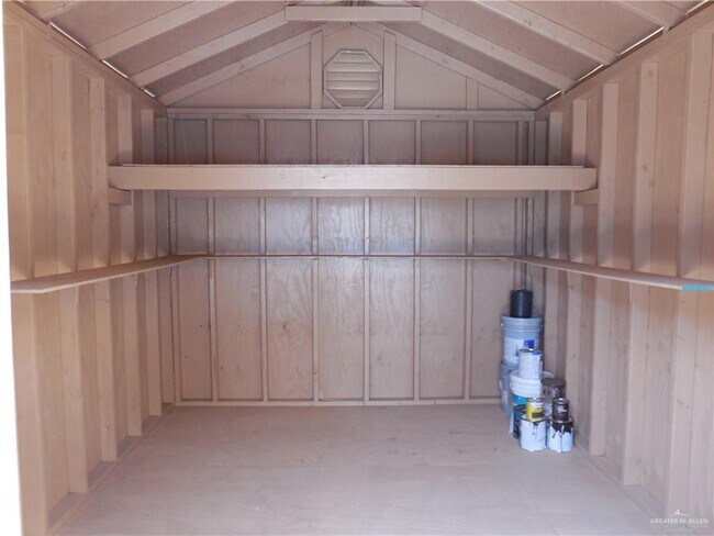 Building Photo - 35 N 23rd St