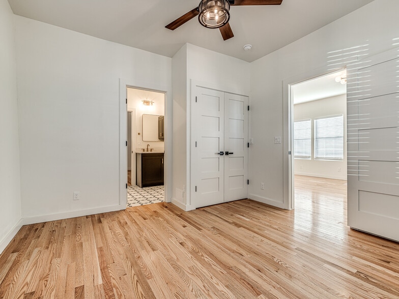 Building Photo - 828 NW 32nd St