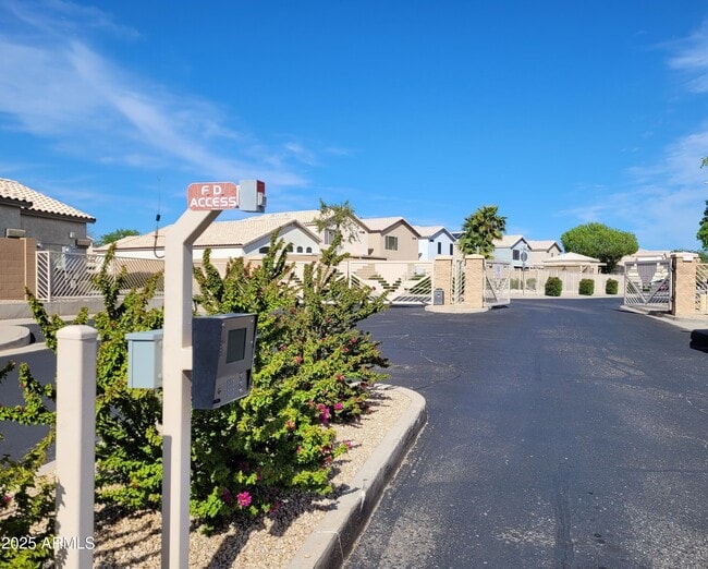 Building Photo - 3510 W Chama Dr