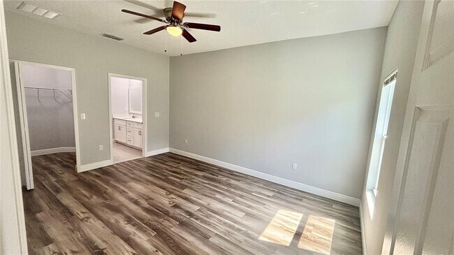Building Photo - 13751 SW 43rd Cir