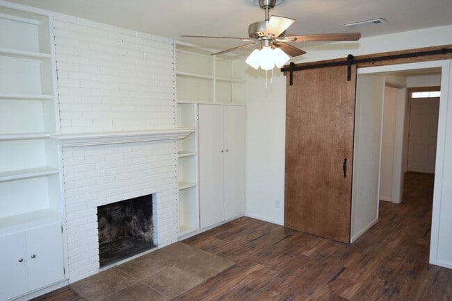 Building Photo - Renovation Complete!