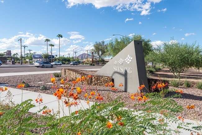 Sign - Belleview Village Apartments