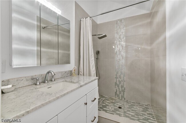 Building Photo - 79 Emerald Woods Dr