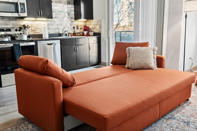 Building Photo - 2922 Elm St