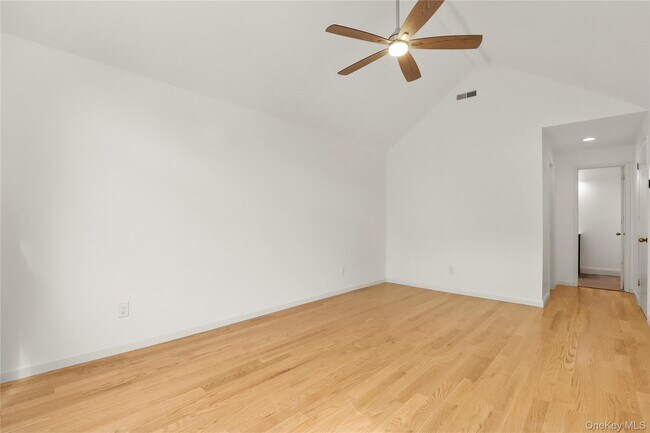 Building Photo - 41 Rambling Brook Rd