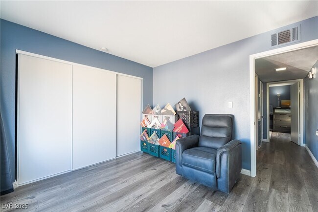 Building Photo - 4391 Gannet Cir