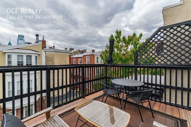 Building Photo - 1620 Mt Vernon St